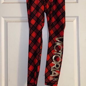Victoria’s Secret Victoria Sport leggings